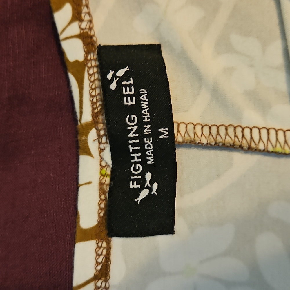 Fighting Eel Floral Top - Picture 2 of 6